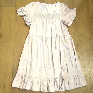 Cream colored ruffled maternity dress